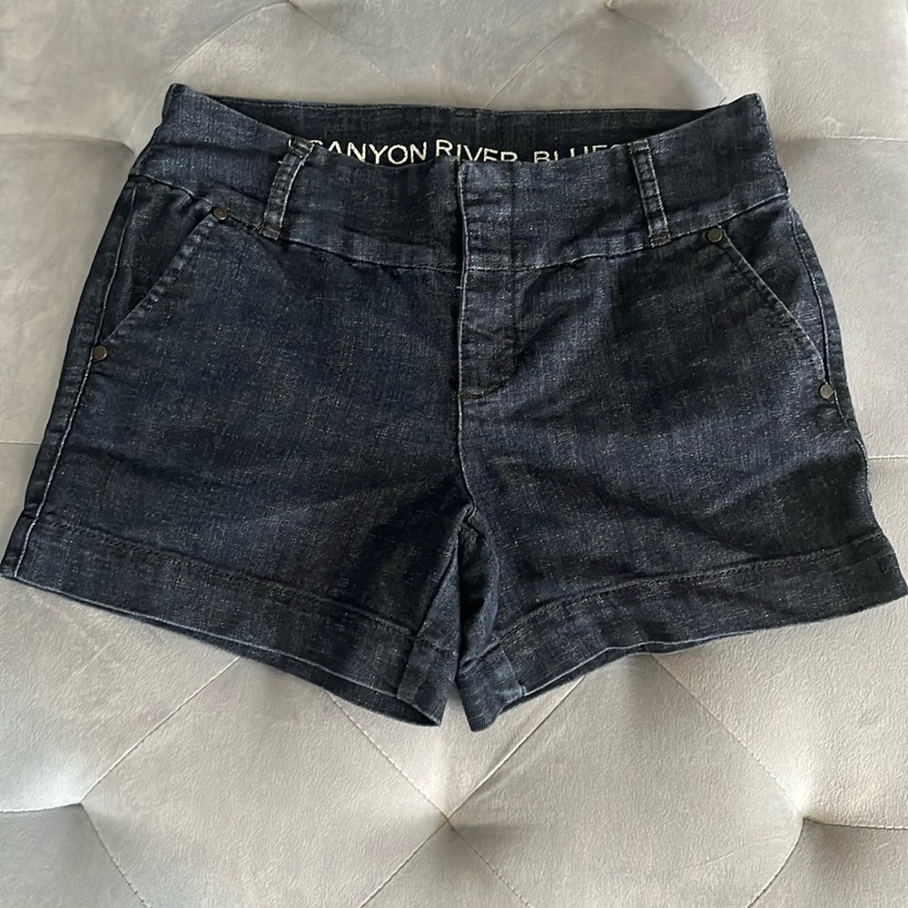 Canyon River Blues Shorts - Size 10